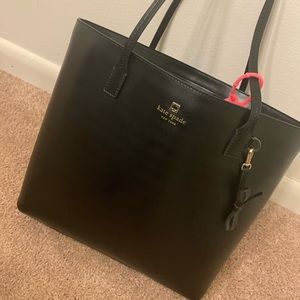Kate spade tote medium